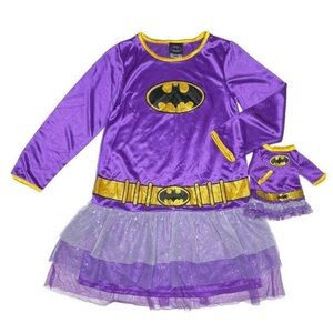 Batwoman Nightgown And Doll‎ Match